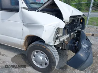 2010 Ford Econoline Cargo Commercial с VIN 1FTNE2EW9ADA55959, выставлен на аукционе IAAI как лот 42133248 с пробегом 271 470 миль миль и . История ставок и продаж доступна на DreamBid. Изображение 17.