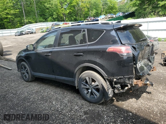 2016 Toyota RAV4 XLE with VIN 2T3RFREV6GW488911, listed as a Copart auction lot 60407195 with 110,517 mi miles and Salvage title. Bid and sale history available at DreamBid. Image 2.
