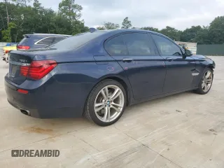 2015 BMW 7 Series 750i z VIN WBAYA8C51FG197764, wystawiony jako Copart lot #67095554 z przebiegiem 167 458 mil mil oraz Szkoda całkowita • Salvage title. Historia ofert i sprzedaży dostępna na DreamBid. Obrazek 3.
