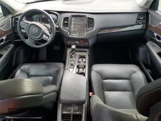 2016 Volvo XC90 T6 Momentum with VIN YV4A22PK8G1016014, listed as a Copart auction lot 49473035 with 144,657 mi miles and Clean Title. Bid and sale history available at carsss.com. Image 8.