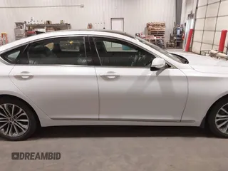 2015 Hyundai Genesis 3.8L with VIN KMHGN4JE5FU090728, listed as a IAAI auction lot 42031915 with 156,755 mi miles. Bid and sale history available at carsss.com. Image 13.