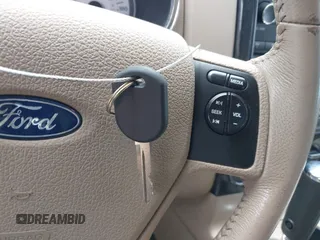 2008 Ford Explorer Sport Trac XLT с VIN 1FMEU31E58UA52388, выставлен на аукционе IAAI как лот 42682159 с пробегом 153 835 миль миль и . История ставок и продаж доступна на DreamBid. Изображение 11.