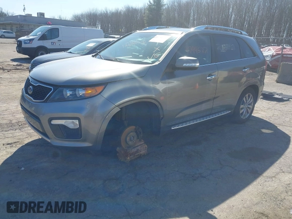 2013 Kia Sorento SX with VIN 5XYKW4A21DG377287, listed as a IAAI auction lot 41744527 with 91,685 mi miles. Bid and sale history available at carsss.com. Image 21.