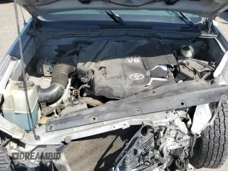 2008 Toyota Tacoma z VIN 5TELU42N38Z470021, wystawiony jako Copart lot #52046435 z przebiegiem 184 010 mil mil oraz Szkoda całkowita • Salvage title. Historia ofert i sprzedaży dostępna na DreamBid. Obrazek 11.