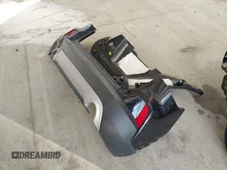 2020 Ford Escape SE с VIN 1FMCU0G64LUA95375, выставлен на аукционе IAAI как лот 41332682 с пробегом 107 680 миль миль и . История ставок и продаж доступна на DreamBid. Изображение 12.