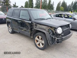2013 Jeep Patriot Limited z VIN 1C4NJRCB4DD249890, wystawiony jako IAAI lot #42246181 z przebiegiem 78 709 mil mil oraz . Historia ofert i sprzedaży dostępna na DreamBid. Obrazek 1.