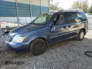 2003 Kia Sedona LX with VIN KNDUP131736448714, listed as a Copart auction lot 82308764 with 91,073 mi miles and Salvage Title. Bid and sale history available at carsss.com. Image 1.