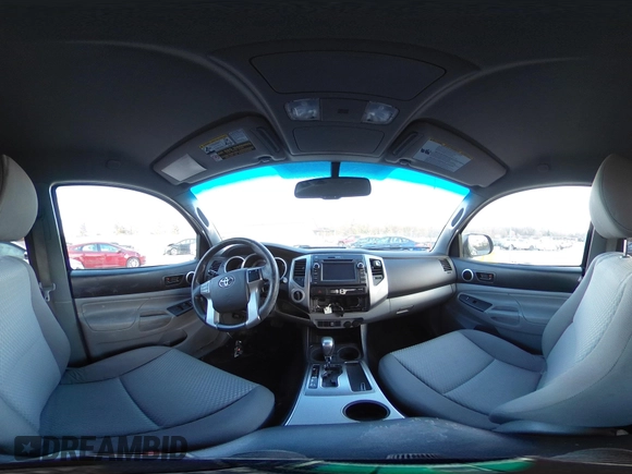 2013 Toyota Tacoma z VIN 3TMLU4EN7DM128414, wystawiony jako IAAI lot #41527647 z przebiegiem 112 097 mil mil oraz . Historia ofert i sprzedaży dostępna na DreamBid. Obrazek 18.