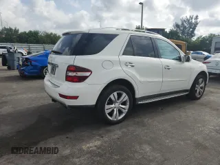 2009 Mercedes-Benz M 350 z VIN 4JGBB56E29A508847, wystawiony jako Copart lot #58296925 z przebiegiem 160 166 mil mil oraz Szkoda całkowita • Salvage title. Historia ofert i sprzedaży dostępna na DreamBid. Obrazek 3.