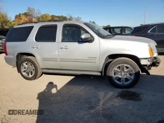 2010 GMC Yukon SLT with VIN 1GKUKCE08AR110401, listed as a Copart auction lot 75744184 with 39,998 mi miles and Clean Title. Bid and sale history available at carsss.com. Image 4.