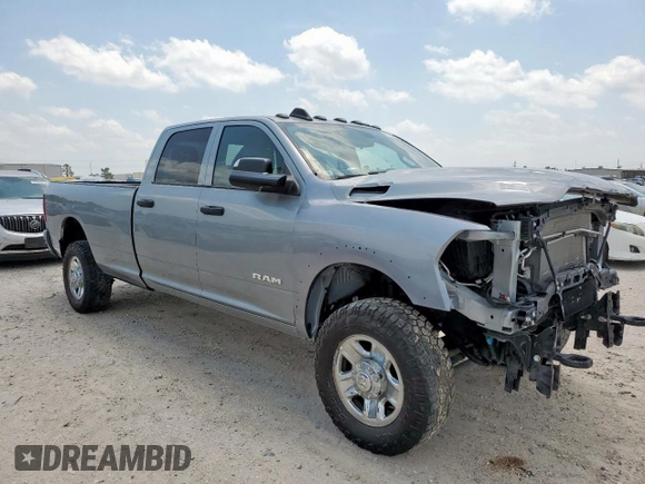2022 Ram 2500 Tradesman with VIN 3C6UR5HJ0NG118075, listed as a Copart auction lot 57260855 with 60,084 mi miles and Salvage title. Bid and sale history available at DreamBid. Image 1.