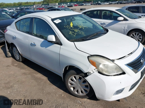2012 Nissan Versa SV с VIN 3N1CN7AP4CL928987, выставлен на аукционе IAAI как лот 42249882 с пробегом Не указан миль и . История ставок и продаж доступна на DreamBid. Изображение 1.