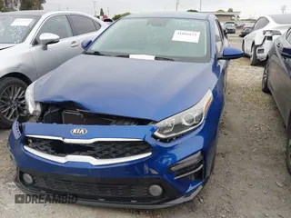 2021 Kia Forte LXS with VIN 3KPF24AD2ME386091, listed as a IAAI auction lot 41866112 with 42,430 mi miles. Bid and sale history available at carsss.com. Image 13.