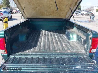 2000 Ford Ranger XL with VIN 1FTYR10C9YPB64651, listed as a IAAI auction lot 41589635 with 134,323 mi miles. Bid and sale history available at carsss.com. Image 8.