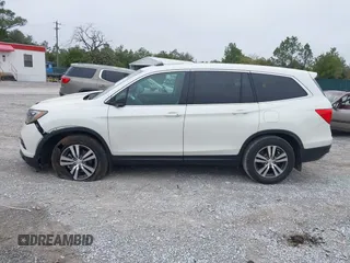 2017 Honda Pilot EX-L with VIN 5FNYF5H54HB009568, listed as a IAAI auction lot 41195225 with 112,763 mi miles. Bid and sale history available at carsss.com. Image 14.