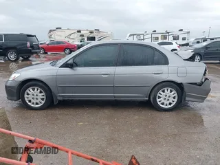 2005 Honda Civic LX with VIN 2HGES16525H614268, listed as a IAAI auction lot 41948313 with 207,657 mi miles and . Bid and sale history available at DreamBid. Image 14.