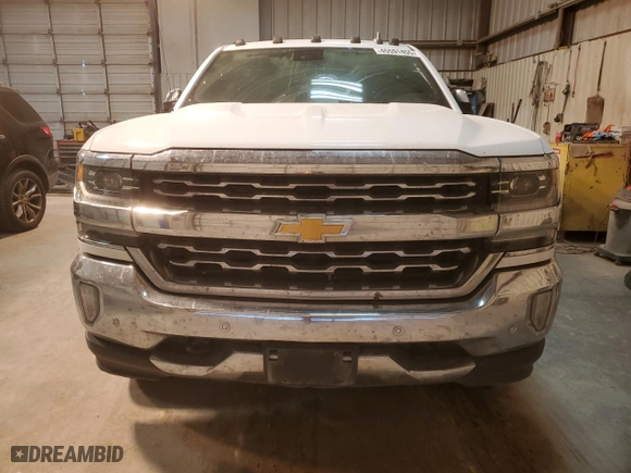 2018 Chevrolet Silverado 1500 LTZ with VIN 3GCUKSEC8JG147190, listed as a Copart auction lot 45591455 with 114,882 mi miles and Salvage Title. Bid and sale history available at carsss.com. Image 5.
