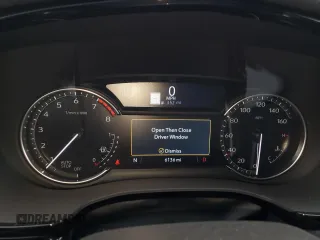 2025 Cadillac XT5 FWD Premium Luxury with VIN 1GYKNCRS9SZ120579, listed as a Copart auction lot 47656605 with 6,136 mi miles and Clean Title. Bid and sale history available at DreamBid. Image 9.