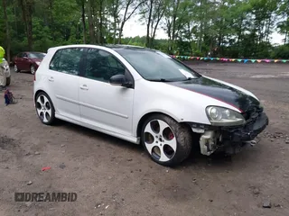 2007 Volkswagen GTI z VIN WVWHV71K77W067456, wystawiony jako IAAI lot #42475868 z przebiegiem 217 942 mil mil oraz . Historia ofert i sprzedaży dostępna na DreamBid. Obrazek 1.