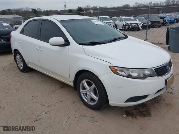 2012 Kia Forte LX with VIN KNAFT4A23C5581443, listed as a IAAI auction lot 41697825 with 115,184 mi miles. Bid and sale history available at carsss.com. Image 1.