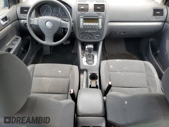 2008 Volkswagen Rabbit S with VIN WVWDA91K78W154569, listed as a Copart auction lot 42245345 with 131,742 mi miles and Salvage title. Bid and sale history available at DreamBid. Image 8.