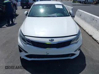 2019 Kia Optima LX with VIN 5XXGT4L30KG335926, listed as a IAAI auction lot 41986835 with 114,309 mi miles. Bid and sale history available at carsss.com. Image 17.