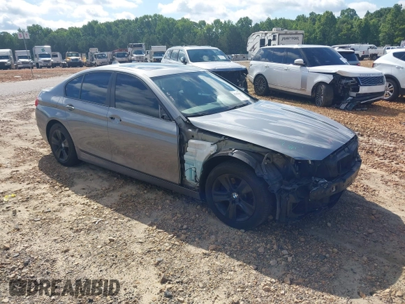 2013 BMW 5 Series 528i with VIN WBAXG5C52DD230133, listed as a IAAI auction lot 42451693 with 131,892 mi miles and . Bid and sale history available at DreamBid. Image 1.
