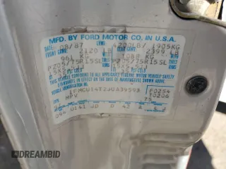 1988 Ford Bronco z VIN 1FMCU14T2JUA39593, wystawiony jako Copart lot #76556764 z przebiegiem Nie podano mil oraz Szkoda całkowita • Salvage title. Historia ofert i sprzedaży dostępna na DreamBid. Obrazek 12.