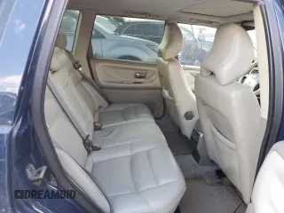 1999 Volvo V70 XC with VIN YV1LZ56D5X2583975, listed as a Copart auction lot 42811625 with 236,483 mi miles and Salvage Title. Bid and sale history available at carsss.com. Image 11.