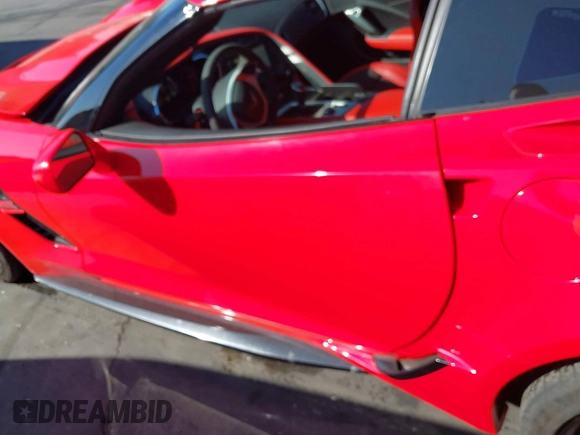 2019 Chevrolet Corvette Grand Sport 2LT z VIN 1G1YY2D72K5100324, wystawiony jako IAAI lot #41603069 z przebiegiem 19 463 mil mil oraz . Historia ofert i sprzedaży dostępna na DreamBid. Obrazek 15.