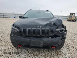 2021 Jeep Cherokee Trailhawk with VIN 1C4PJMBX5MD123854, listed as a Copart auction lot 45891165 with 98,964 mi miles and Salvage title. Bid and sale history available at DreamBid. Image 14.