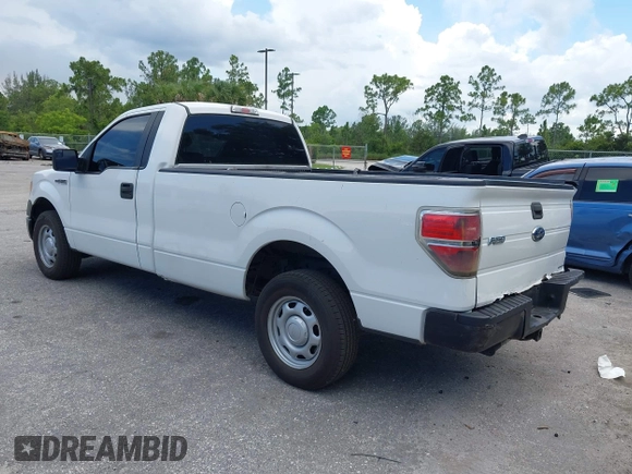 2013 Ford F-150 XL with VIN 1FTMF1CM7DKF27550, listed as a IAAI auction lot 42667599 with 131,264 mi miles and . Bid and sale history available at DreamBid. Image 3.