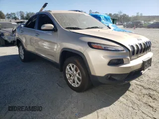 2015 Jeep Cherokee Latitude с VIN 1C4PJMCS8FW619774, выставлен на аукционе Copart как лот 76466254 с пробегом 130 035 миль миль и Списание • Salvage title. История ставок и продаж доступна на DreamBid. Изображение 4.