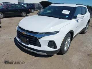 2021 Chevrolet Blazer LT z VIN 3GNKBCRS7MS538791, wystawiony jako IAAI lot #42217259 z przebiegiem 27 367 mil mil oraz . Historia ofert i sprzedaży dostępna na DreamBid. Obrazek 2.