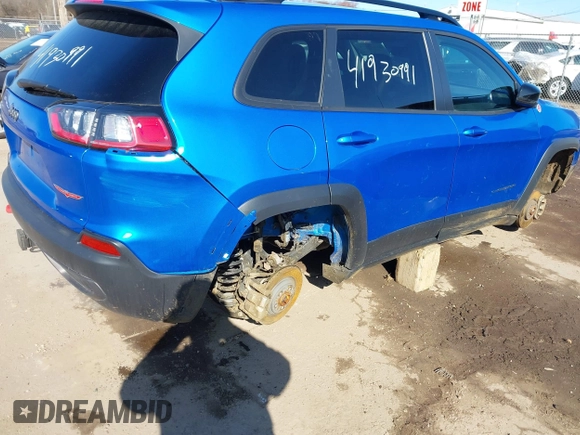 2022 Jeep Cherokee Trailhawk z VIN 1C4PJMBX5ND553336, wystawiony jako IAAI lot #41930991 z przebiegiem 40 832 mil mil oraz . Historia ofert i sprzedaży dostępna na DreamBid. Obrazek 6.