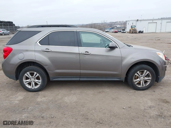 2010 Chevrolet Equinox LT w/1LT with VIN 2CNALDEW3A6297270, listed as a IAAI auction lot 41793511 with 140,732 mi miles. Bid and sale history available at carsss.com. Image 13.