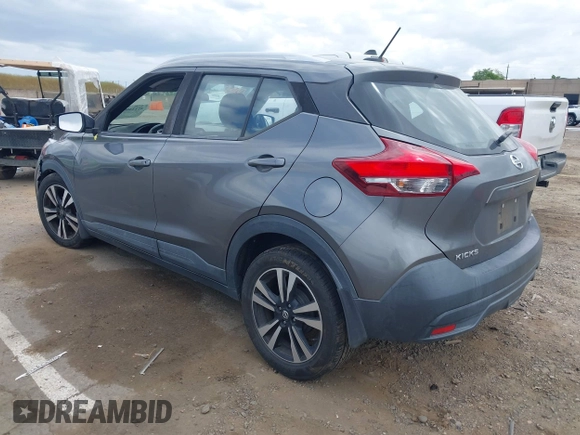 2018 Nissan Kicks SV с VIN 3N1CP5CU2JL544768, выставлен на аукционе IAAI как лот 42134005 с пробегом 90 989 миль миль и . История ставок и продаж доступна на DreamBid. Изображение 3.