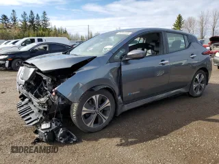 2018 Nissan LEAF SV z VIN 1N4AZ1CP4JC301109, wystawiony jako Copart lot #55693205 z przebiegiem 131 695 mil mil oraz Szkoda całkowita • Salvage title. Historia ofert i sprzedaży dostępna na DreamBid. Obrazek 1.