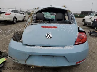 2012 Volkswagen Beetle 2.5L PZEV with VIN 3VWJP7AT7CM600921, listed as a Copart auction lot 83191424 with 0 mi miles and Salvage Title. Bid and sale history available at carsss.com. Image 6.
