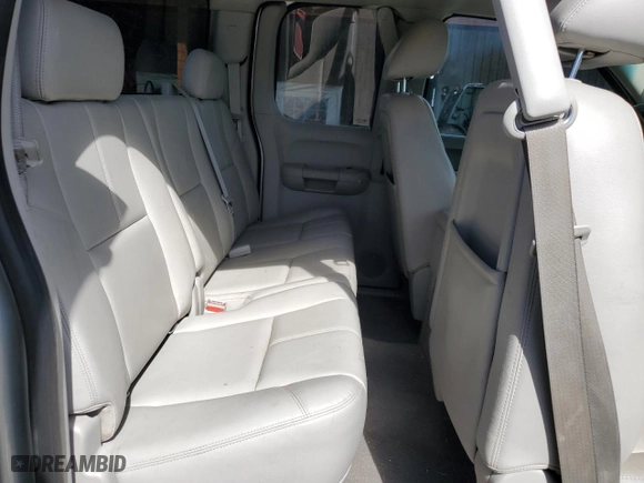 2012 Chevrolet Silverado 1500 LT with VIN 1GCRKSE77CZ257613, listed as a Copart auction lot 48324385 with 133,335 mi miles and Salvage Title. Bid and sale history available at carsss.com. Image 10.