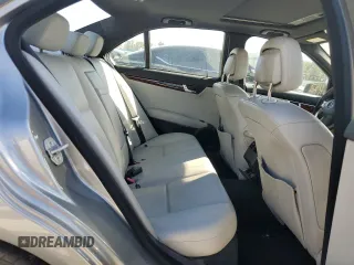 2011 Mercedes-Benz C 300 Sport с VIN WDDGF5EBXBR157415, выставлен на аукционе Copart как лот 46500545 с пробегом 142 927 миль миль и Чистый • Clean title. История ставок и продаж доступна на DreamBid. Изображение 10.