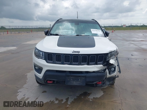 2020 Jeep Compass Trailhawk with VIN 3C4NJDDB3LT118928, listed as a IAAI auction lot 42128120 with 95,477 mi miles and . Bid and sale history available at DreamBid. Image 12.