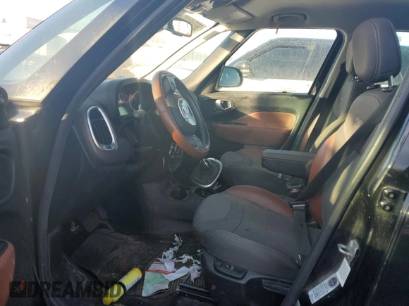 2015 FIAT 500L Urbana Trekking with VIN ZFBCFADH6FZ033626, listed as a Copart auction lot 86534814 with Not Provided miles and Clean Title. Bid and sale history available at DreamBid. Image 7.