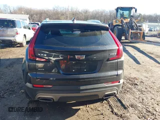 2022 Cadillac XT4 AWD Premium Luxury with VIN 1GYFZDR40NF139931, listed as a IAAI auction lot 41168482 with 28,748 mi miles and . Bid and sale history available at carsss.com. Image 16.