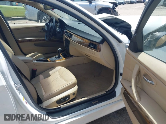 2006 BMW 3 Series 325xi with VIN WBAVD13556KV10507, listed as a IAAI auction lot 42515516 with 159,034 mi miles and . Bid and sale history available at DreamBid. Image 5.