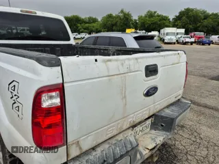 2016 Ford F-250 Lariat with VIN 1FT7W2B62GEC24197, listed as a IAAI auction lot 42610383 with 259,877 mi miles and . Bid and sale history available at DreamBid. Image 4.