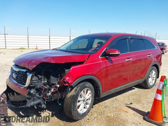 2020 Kia Sorento LX with VIN 5XYPG4A31LG684906, listed as a IAAI auction lot 41760413 with 100,486 mi miles. Bid and sale history available at carsss.com. Image 17.