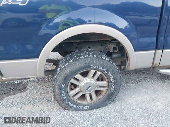 2008 Ford F-150 XLT z VIN 1FTPW14V38FB37662, wystawiony jako IAAI lot #42746951 z przebiegiem 187 334 mil mil oraz . Historia ofert i sprzedaży dostępna na DreamBid. Obrazek 6.