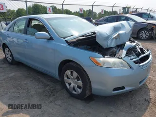 2007 Toyota Camry CE z VIN 4T1BE46K07U507019, wystawiony jako IAAI lot #42403562 z przebiegiem 110 289 mil mil oraz . Historia ofert i sprzedaży dostępna na DreamBid. Obrazek 1.