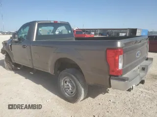 2019 Ford Super Duty F-250 SRW XL with VIN 1FTBF2B63KED10878, listed as a Copart auction lot 52394075 with 61,033 mi miles and Salvage Title. Bid and sale history available at carsss.com. Image 2.